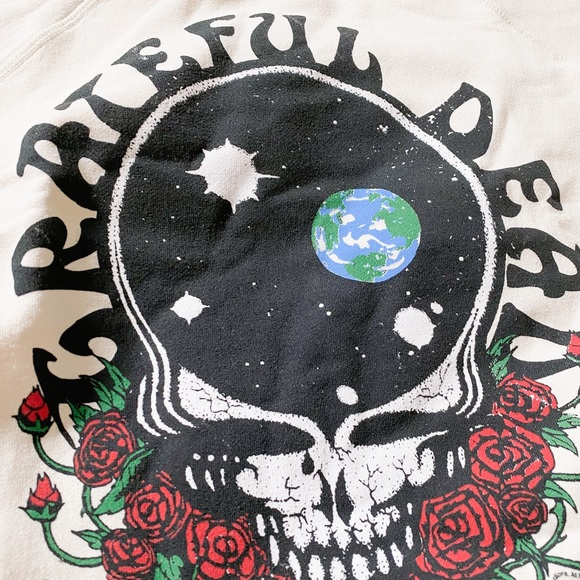 THE GRATEFUL DEAD KEEP ON TRUCKIN’ 1970 DISTRESSED RETRO WASH GRAPHIC SWEATSHIRT - Picture 2 of 3